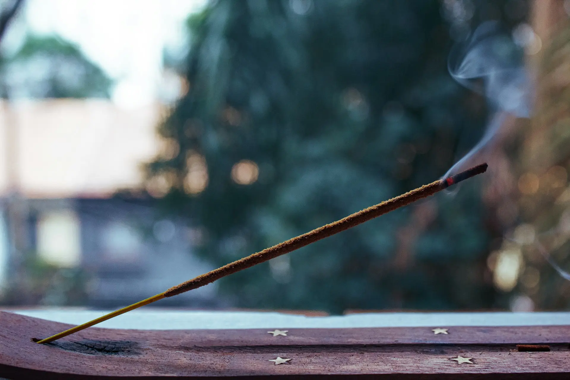 brown stick incens