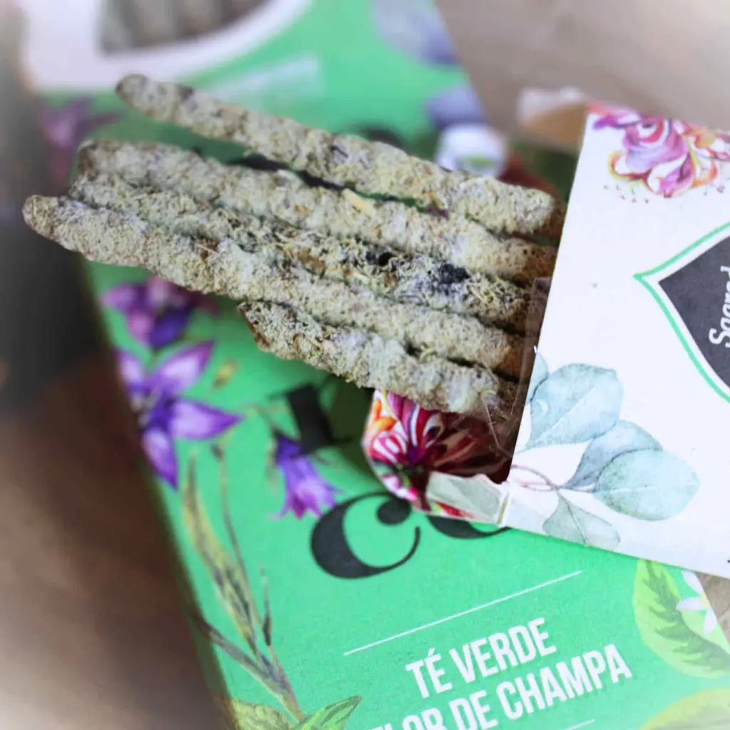 The vert & Champa (2).webp