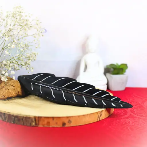 [PI-0013] Porte-Encens en Forme de Feuille en Pierre de Savon Noire