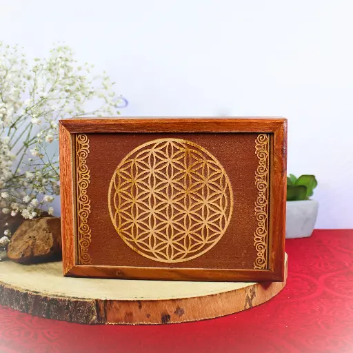 [PI-0033] Boite à tarots en bois Fleur de Vie